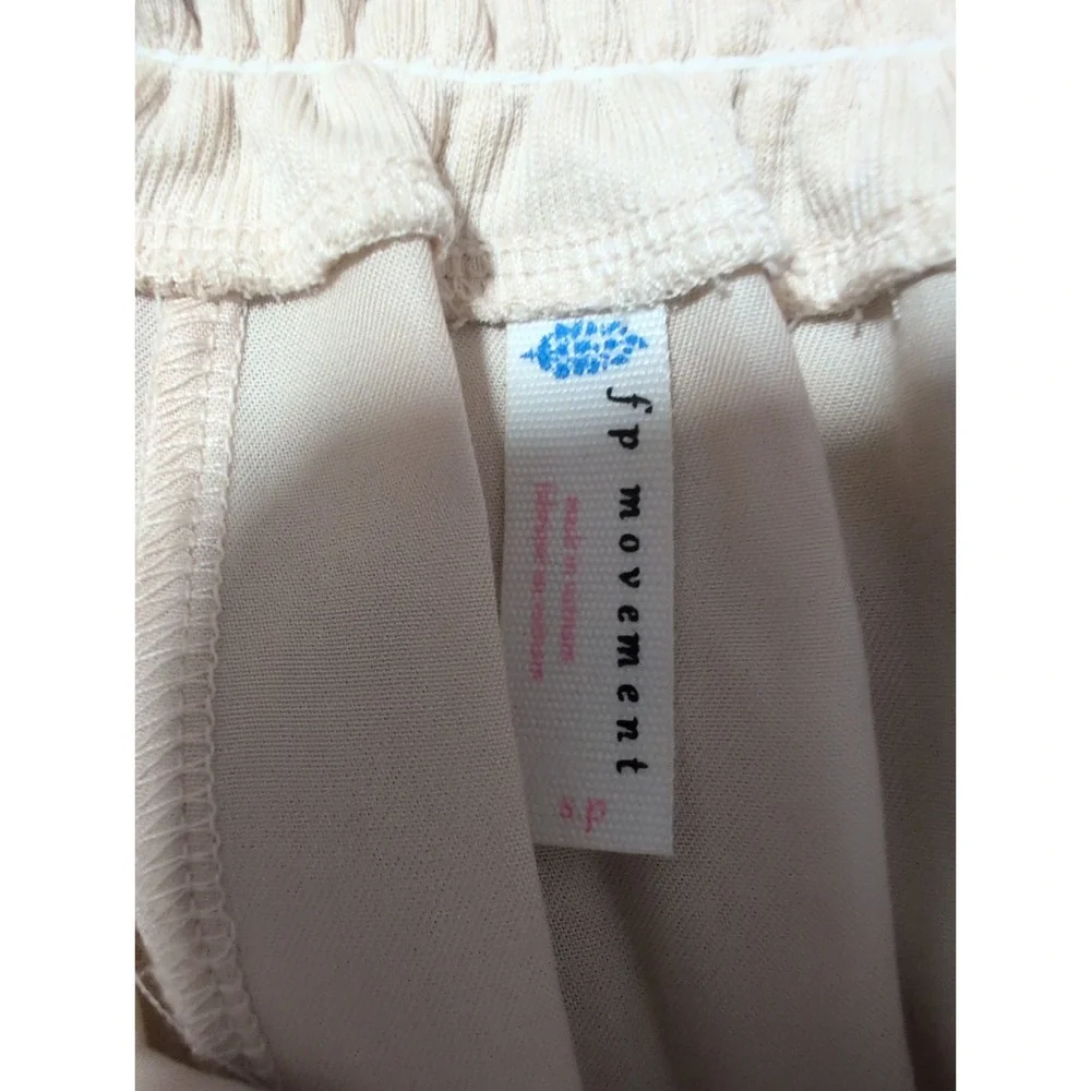 Free people FP Movement wide leg pants Small Beige